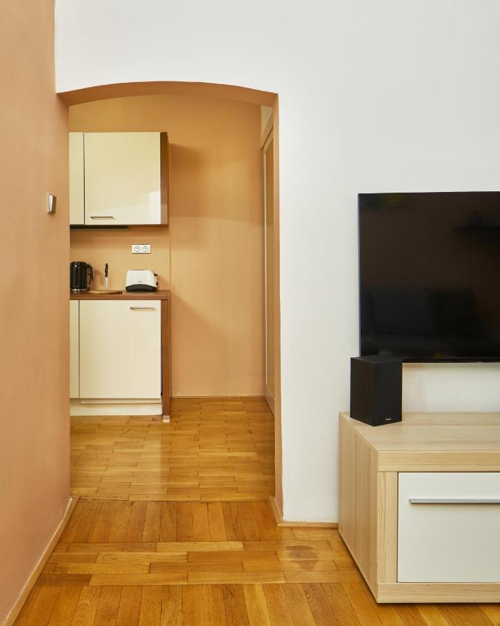 Days - Cozy Flat In The Old Town Appartamento Praga